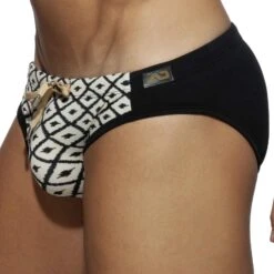 Slip De Bain Addicted Rhombus ADS235 -Magasin De Lingerie De Mode slipbain addicted ADS235 noir 4